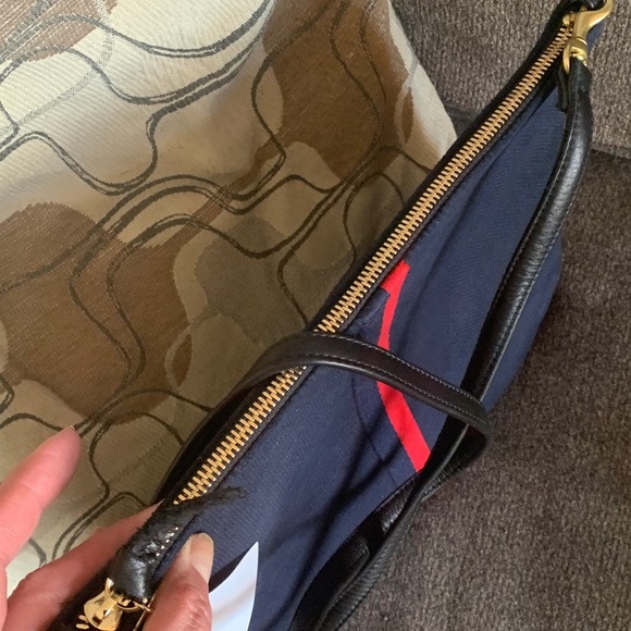 Authentic CLARE V Suede leather/leather strap zip top clutch/Crossbody - Picture 10 of 15